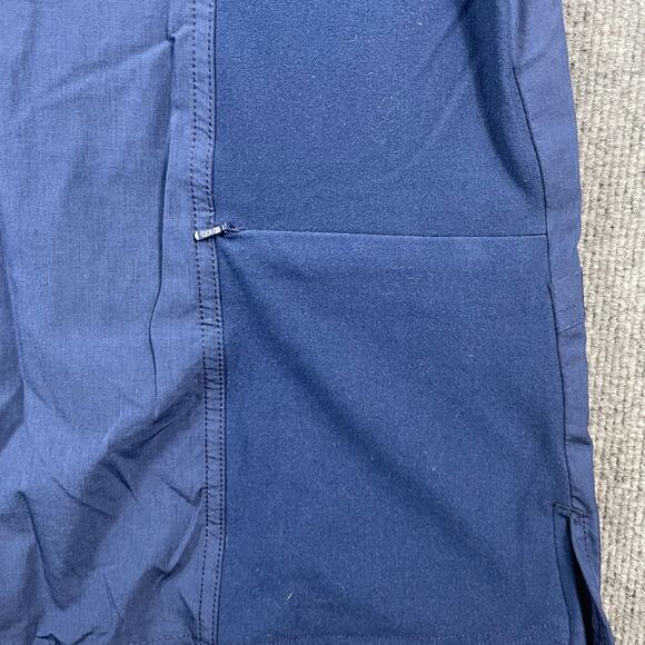 Elle Mock Wrap Scrub Top Women's Medium Blue Zip Pocket Medical Nursing - Picture 11 of 12